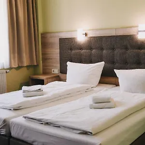 2* Affittacamere Hotel-pension Odin